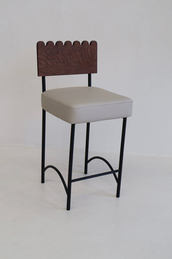 Onyx Barstool | Beige